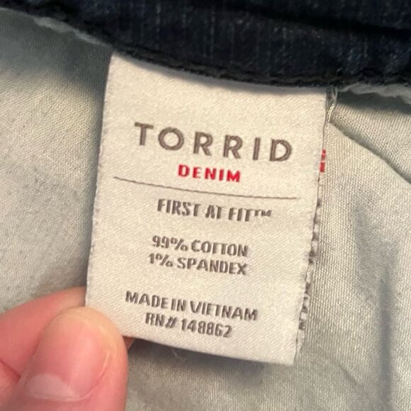 Torrid Size 20 2xl Slim Boot Cut Jean - Vintage Stretch Dark Wash - Picture 7 of 11